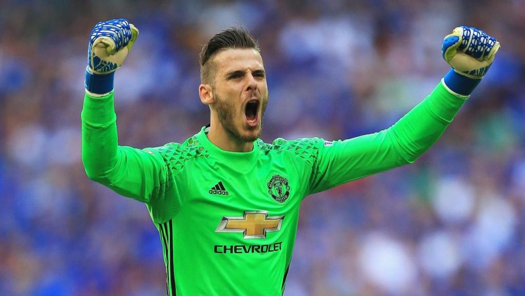  伯恩利门将神勇发挥多次扑救保住平局