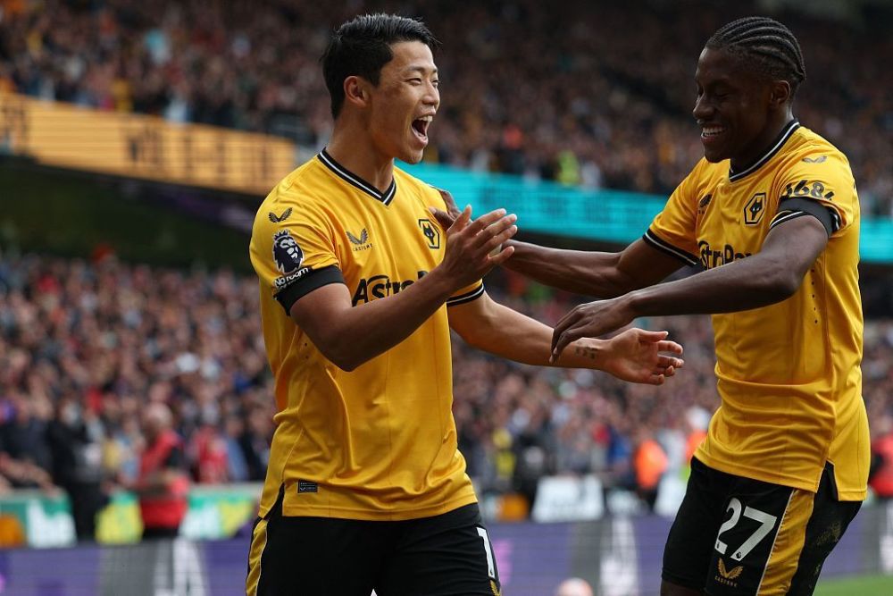  萨拉赫梅开二度，利物浦主场轻取布莱顿